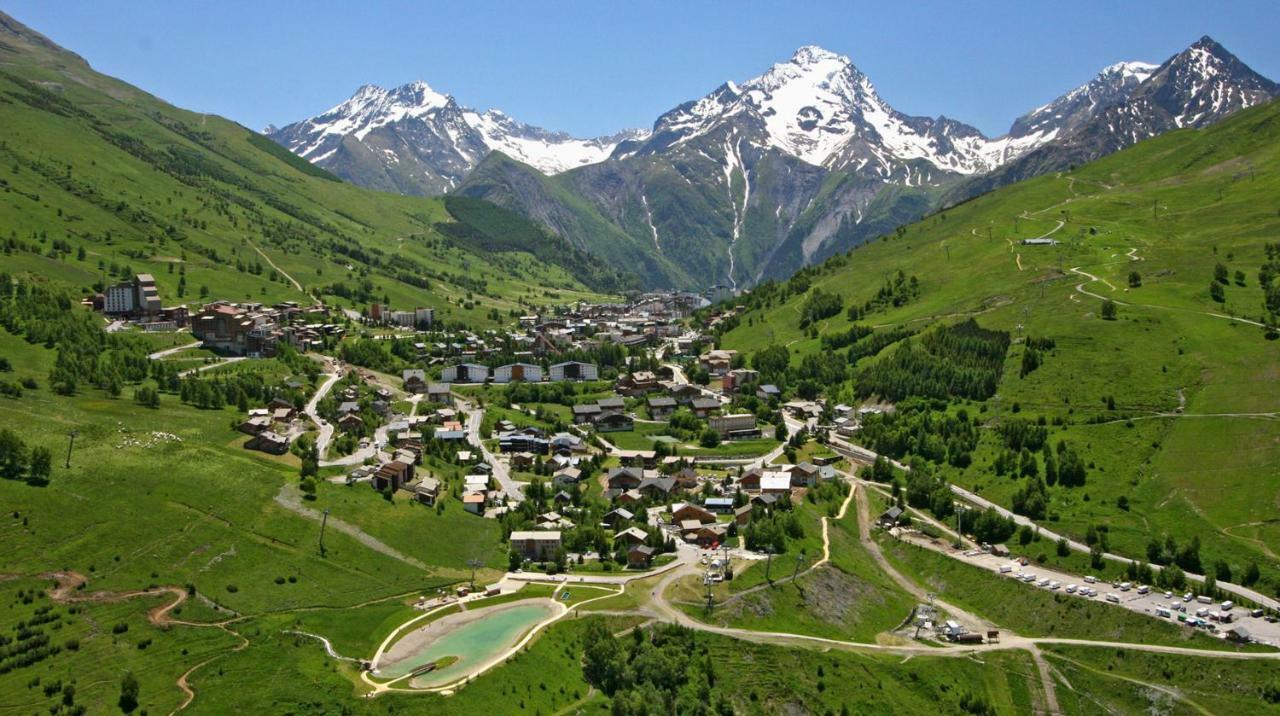 Le Montana Apartment Лес дьо Алпс Екстериор снимка