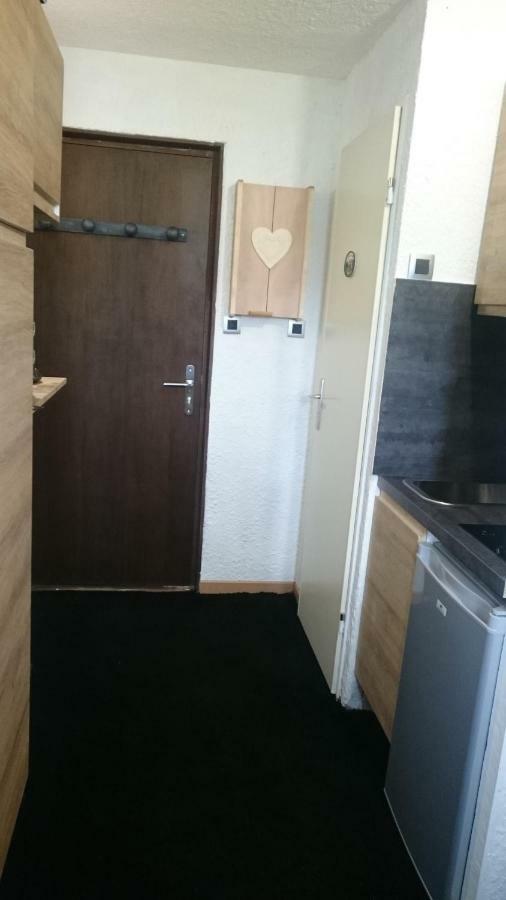 Le Montana Apartment Лес дьо Алпс Екстериор снимка